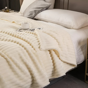 Delphine Fleece Throw for Cosy Rooms with Striped Pile