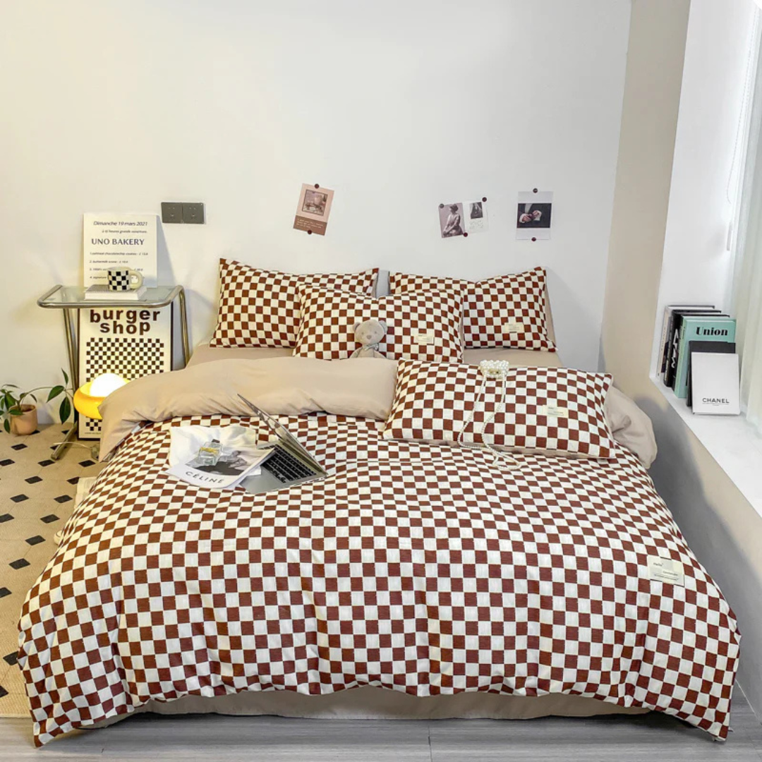Delphine Quilt Cover for Bedrooms with Checkerboard