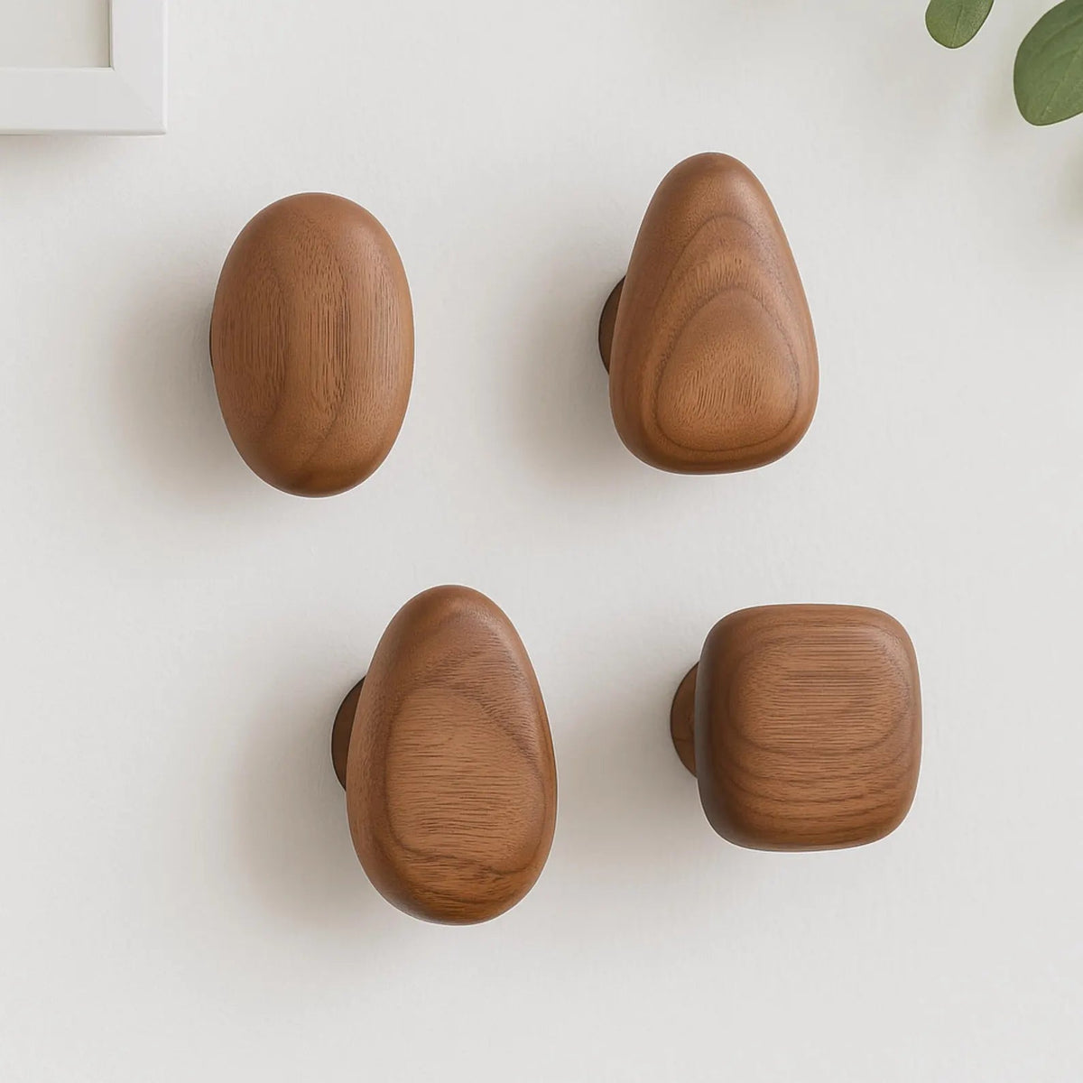 Quintessa Wood Pebble Hooks for Coats with 4 Sizes