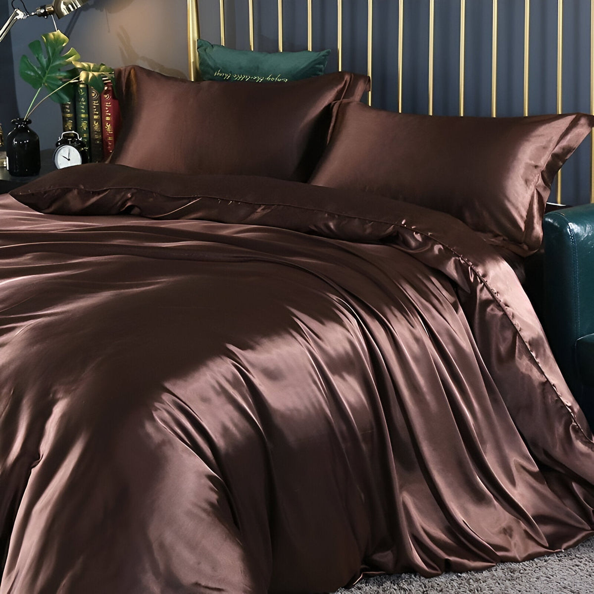 Eloise Satin Bedding Set for Beds with 2 Pillowcases
