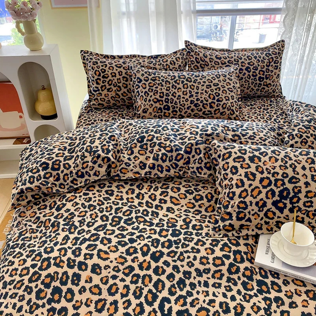 Camilla Duvet Cover for Bedrooms with Leopard Print