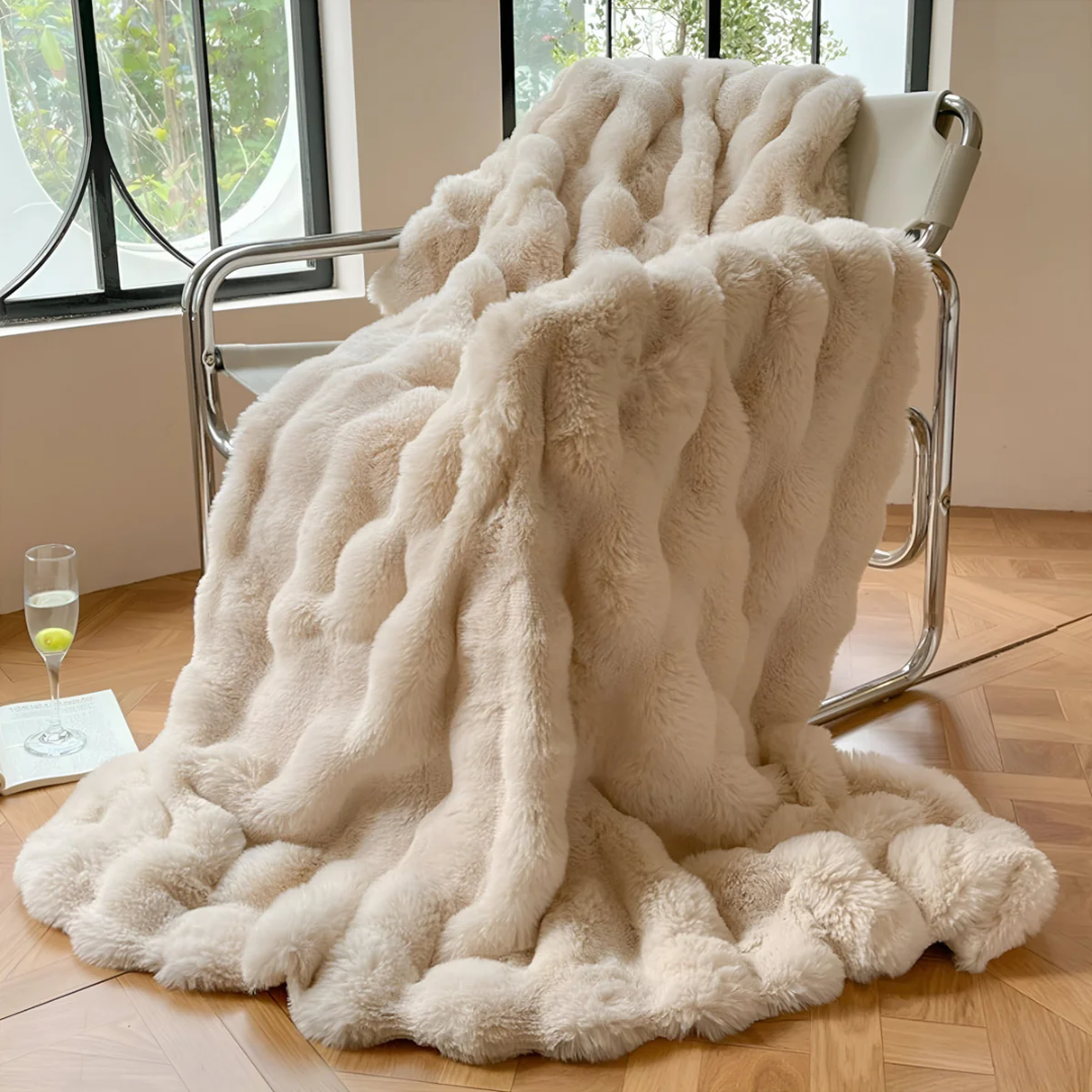 Mila Fleece Blanket for Sofa Nights with Ribbed Plush Pile