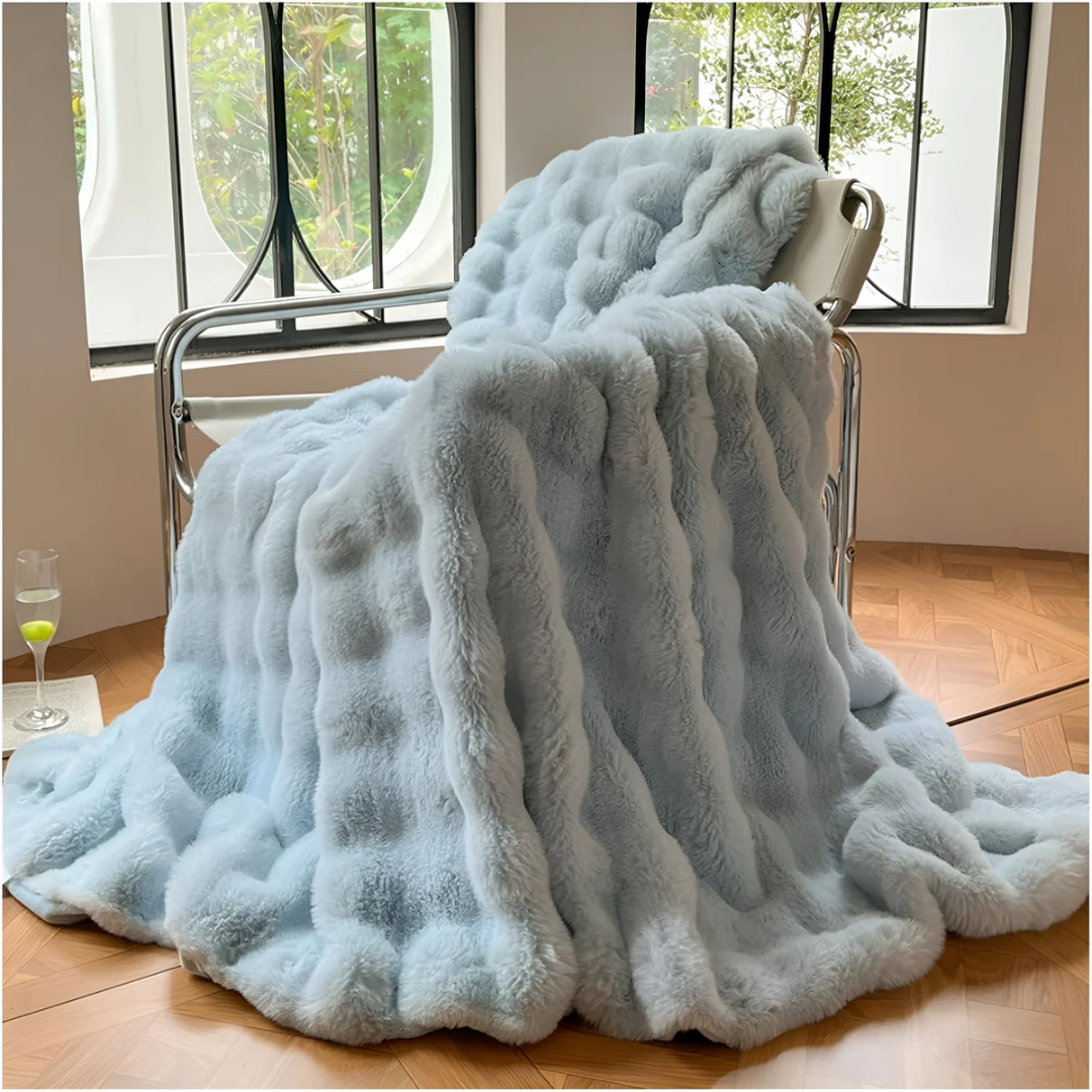 Mila Fleece Blanket for Sofa Nights with Ribbed Plush Pile