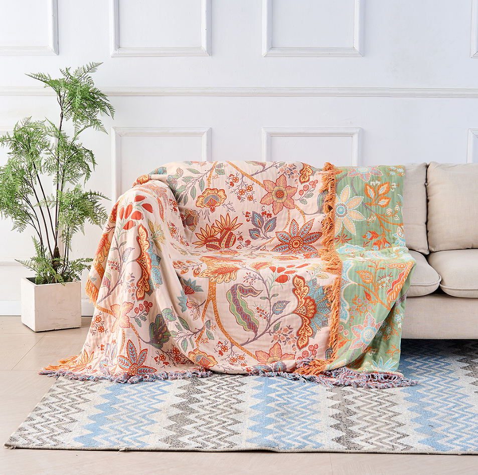 Genevieve Floral Blanket for Sofas with Jacquard Weave