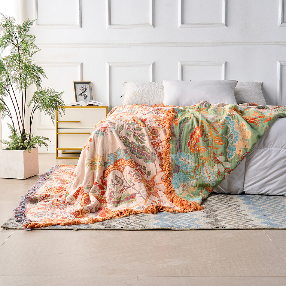 Genevieve Floral Blanket for Sofas with Jacquard Weave