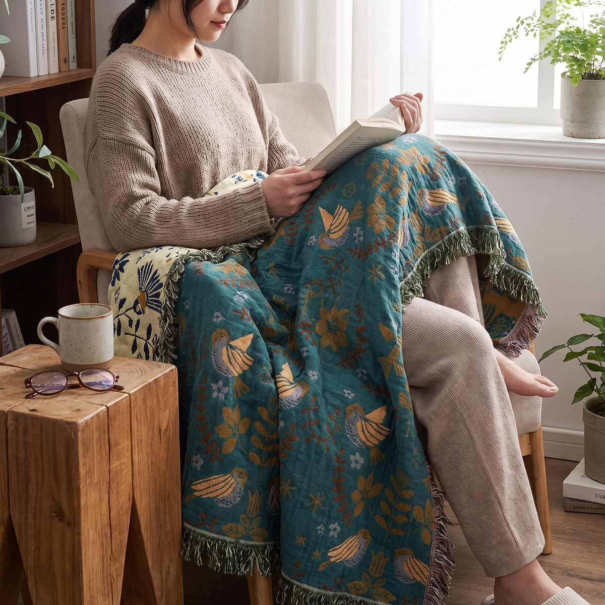 Odette Cotton Blanket for Beds & Sofas with Bird Jacquard